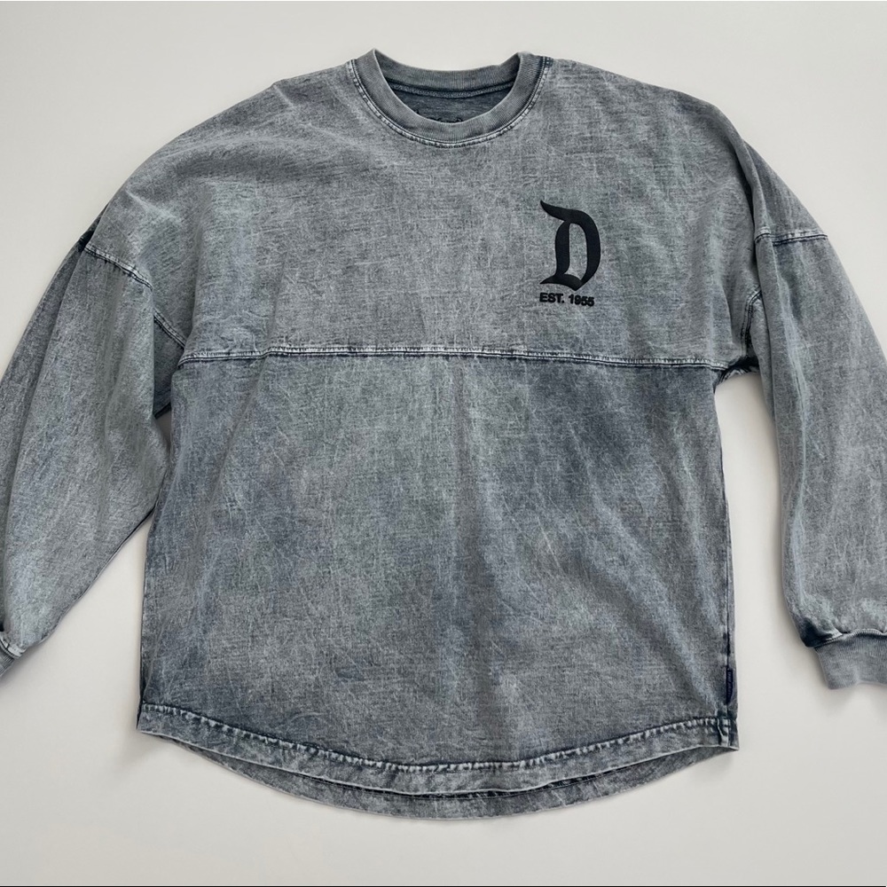 Disney | sweatshirt